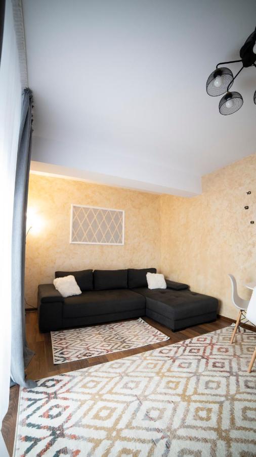 Ballade Apartment Iasi Exterior foto